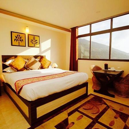 Hotel Royal Ґанґток Екстер'єр фото