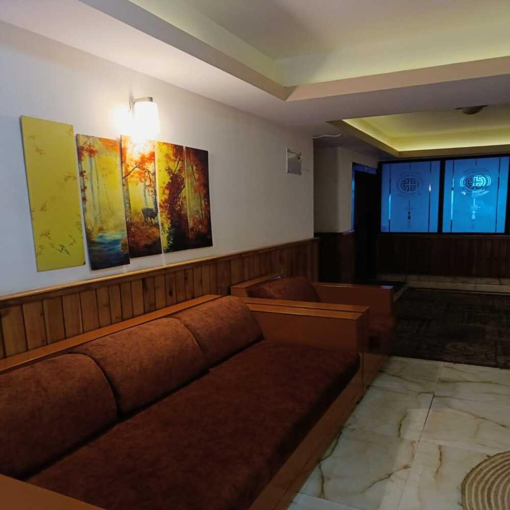 Hotel Royal Ґанґток Екстер'єр фото